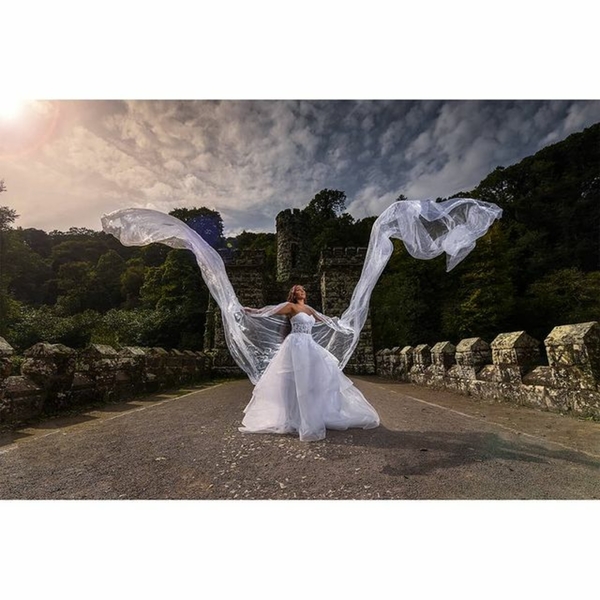 Manuel L - Wedding Photography €1,200