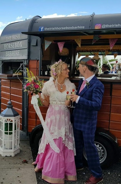 The Irish Horsebox Bar Hire €450