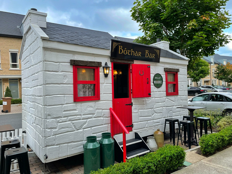 Bóthar Bar - Traditional Irish Pub on Wheels! €595