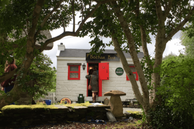 Bóthar Bar - Traditional Irish Pub on Wheels! €595