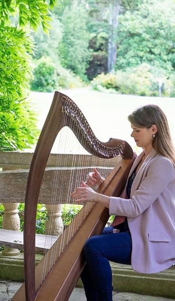 Eimear Coughlan Harpist €250