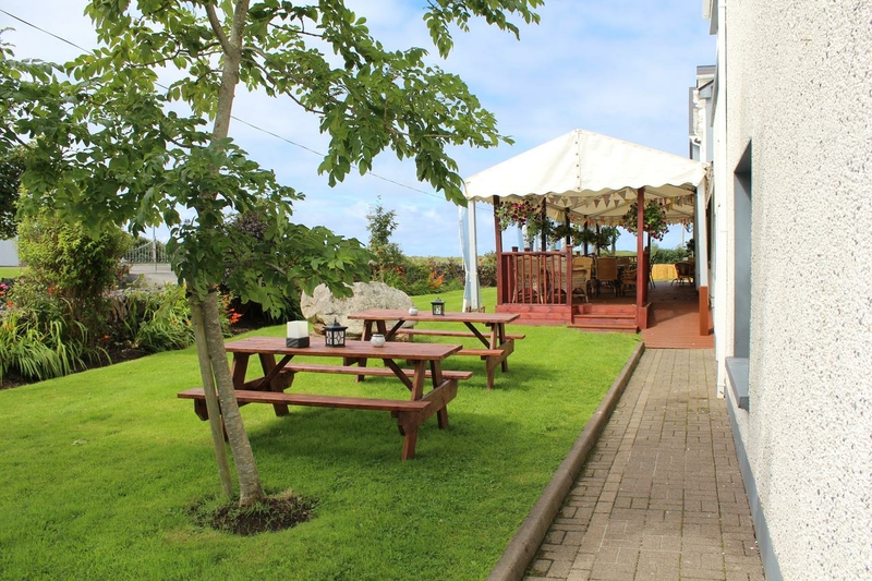 Lake House Hotel €45