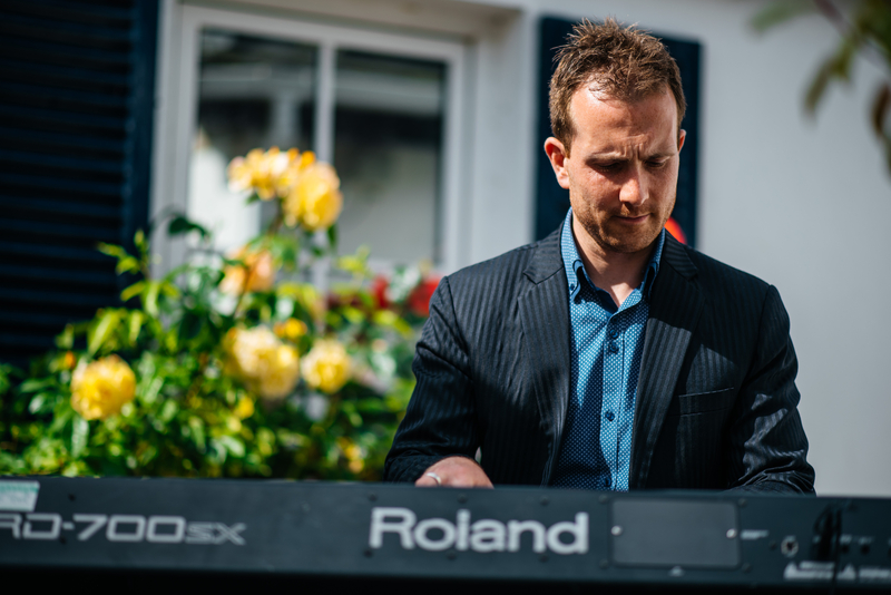 Joe Kenny Wedding Pianist €300