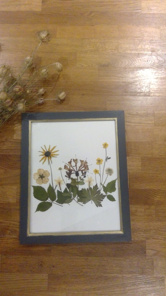 Pressed Flower Art €150