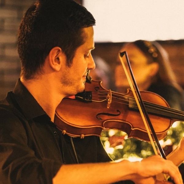 Wedding Suppliers Dinner Violinist Wedding Avocado