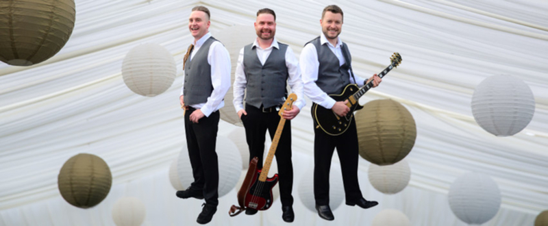 Surefire Trio Nationwide Wedding Band & DJs €1,650