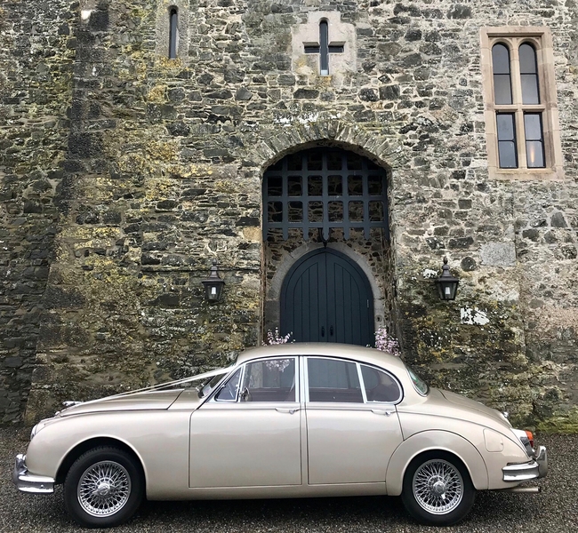 Classic Wedding Car and Limousine Hire Ltd €350