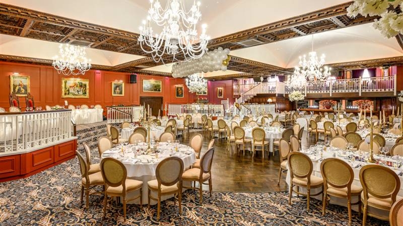 Cabra Castle €88