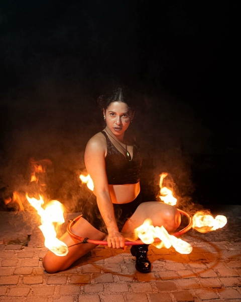 Fire and Circus Performers €400