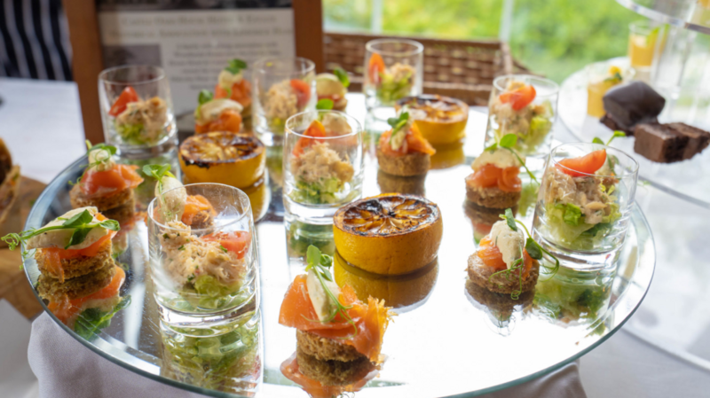 Castle Oaks House Hotel €49