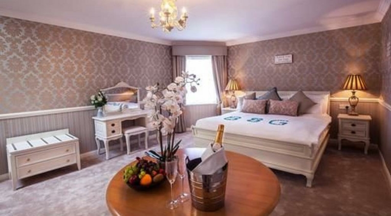 Castle Arch Hotel €55