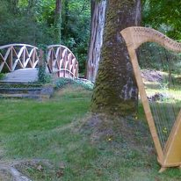 Reidun Harpist €250