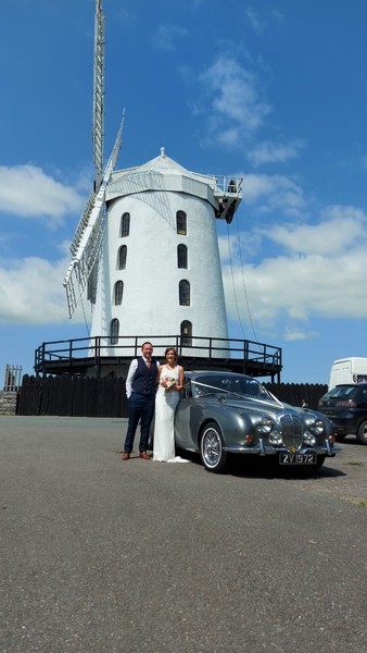 Vintage Car Hire At Pristine Classics €365