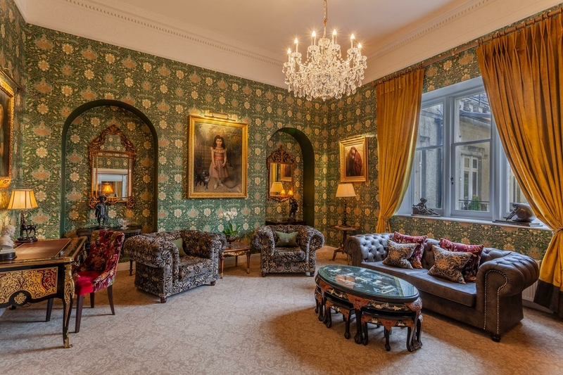 Cabra Castle €88