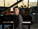 Liam O Byrne Pianist €330